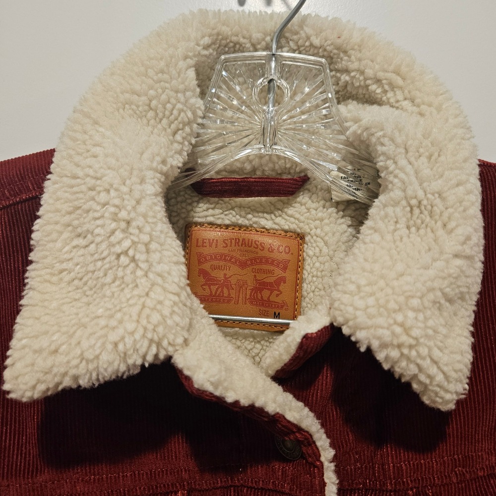 Levi's Trucker Jacket Womens M Burgundy Corduroy Sherpa Lined Orange Tab Coat - Picture 6 of 10